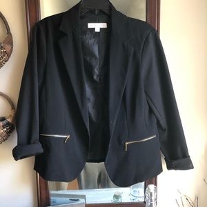 NY & CO black blazer with gold details